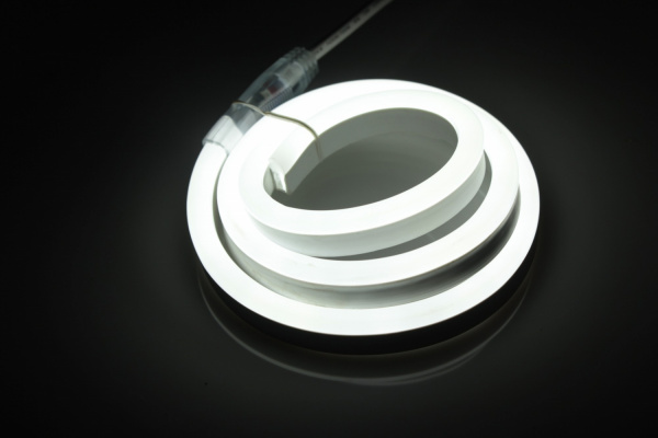 LM-220V-2835-120P-W  Световая гирлянда Гибкий неон LED NEON FLEX белый, 8х18мм.  фото 1