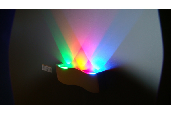 WAVE RGB LED светильник накладной 3*1.5W фото 1