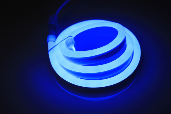 LN-220V-2835-120P-B  Световая гирлянда Гибкий неон LED NEON FLEX синий, 8х18мм.  фото 1