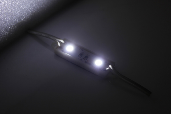 2 SMD WHITE модуль 48х10х5мм, белый фото 1